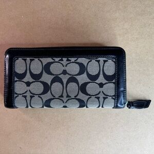 Coach Black and Gray Signature Wallet